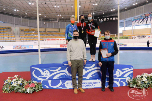 Череповецкая конькобежка Евгения Лаленкова победила на дистанции 1500 м на втором этапе Кубка России